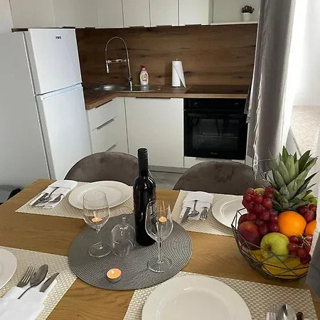 Apartman Naturalis Flumen Otočac Exteriör bild