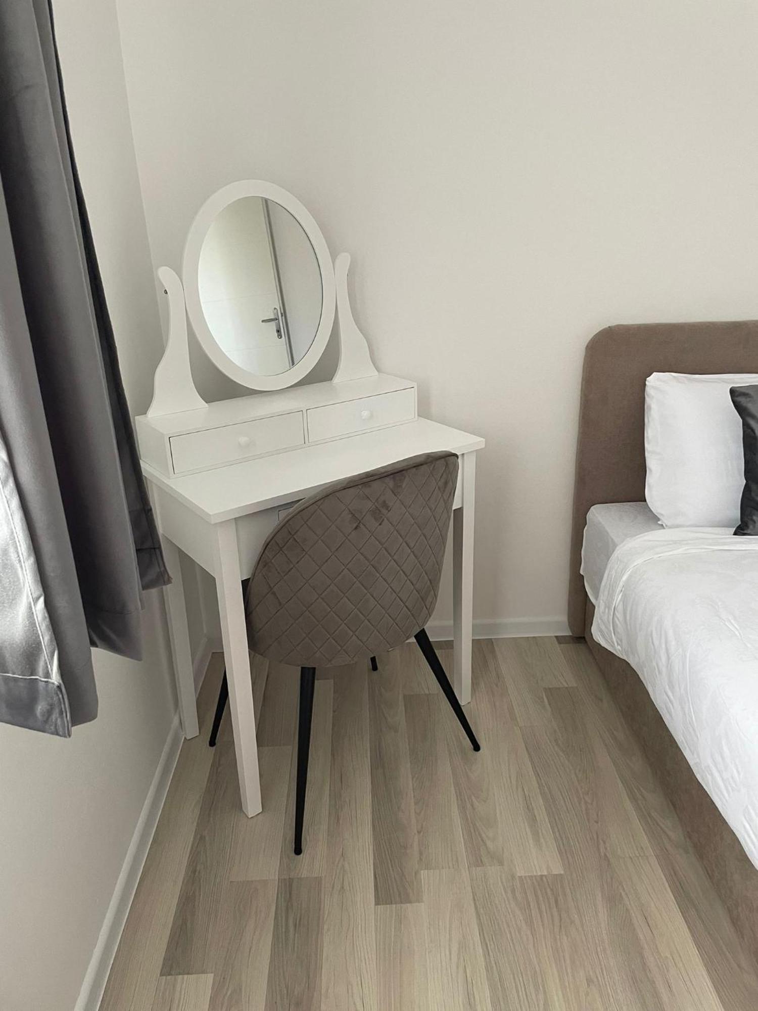 Naturalis Flumen Apartment *